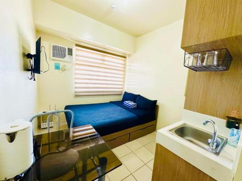 Highway Hills Bed & Breakfast | Khencob's Studio Mandaluyong