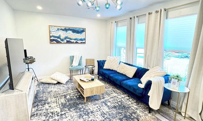 Norman House | Kick back and relax in this calm, stylish retreat near OU!