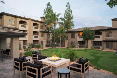 Kierland Apartment | Kierland Commons Scottsdale Quarter Pool Gym Tennis Pickleball Golf