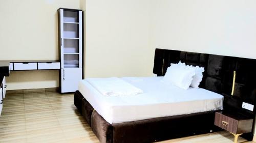 Kigali Hotel | KIGALI SILVER BADGET RESIDENCe