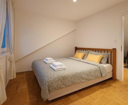 Tuchomerice Apartment | KindStay Suite w Free Parking near Prague Airport