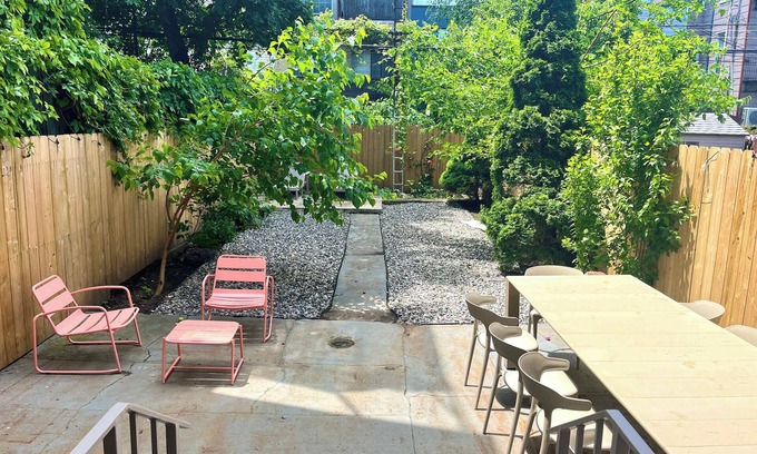 Greenpoint Apartment | Kingsland by Rove Travel | 2BR Duplex w/Backyard