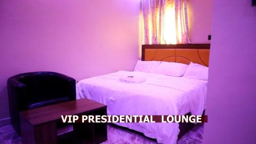 Ajeromi-Ifelodun Hotel | Kinston Villa Hotel and suites