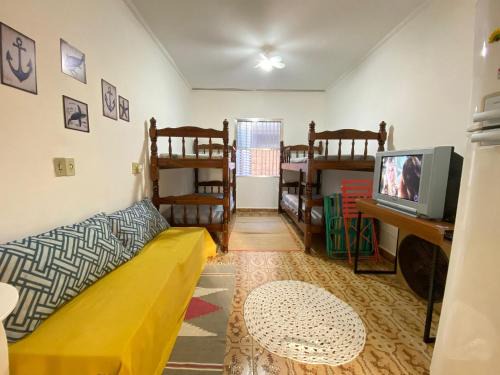Praia Grande House | Kitnet no Canto do Forte – Ótima localização!
