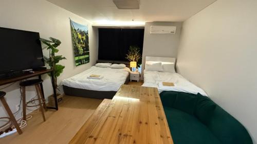 Seocho-dong Apartment | Kozy House in Gangnam