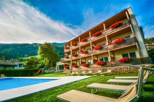 Santa Valburga House | Kreativ Hotel Landhaus Schweigl