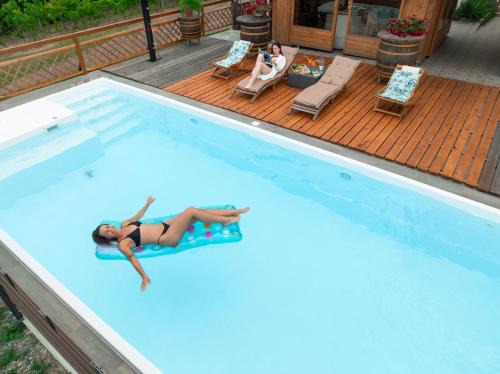 Velika Gorica House | Kuća za odmor Holiday Spa House Kostanjevec s bazenom,saunom i jacuzzijem,Zagreb
