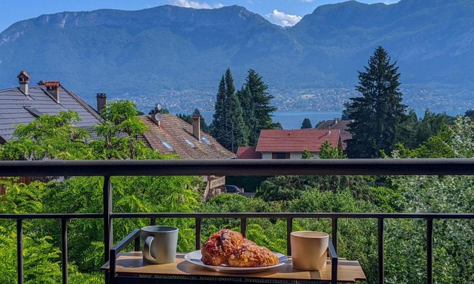 Cessenaz Apartment | L'Écrin Vue Lac 3 étoiles - Parking gratuit, Calme & confort