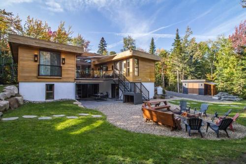 Petite-Riviere-Saint-Francois House | L'Ambitieux de Charlevoix