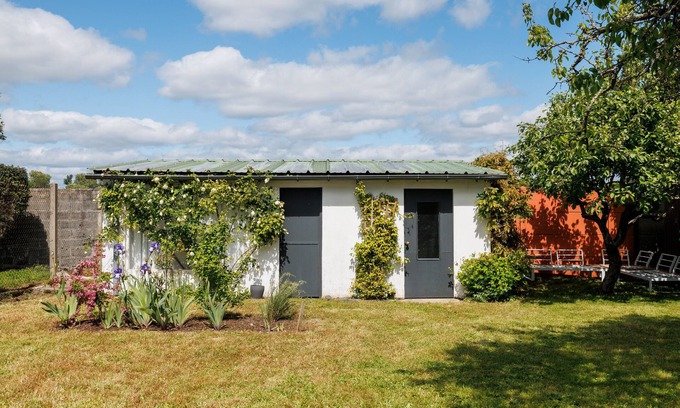 Libourne House | L'Escapade de Sauvagnac – Family house with garden in Libourne, peaceful, close to market & lake