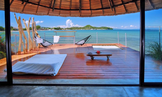Madirokely Hotel | L'Heure Bleue