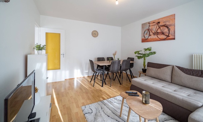 Ep 21 - Saint-Paul Apartment | L'Orchidée - MONBELIARD / Appartement entier