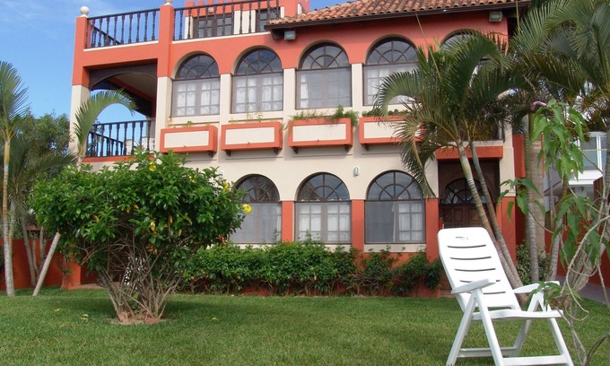 Cachoeira do Bom Jesus Apartment | La Alhambra Apart Hotel