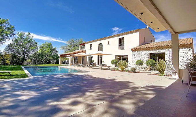 Eyragues House | La bastide Maelys, 10 people, private pool