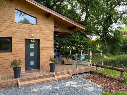 La Celle-sous-Gouzon Ski Chalet | La cabane sur l'étang