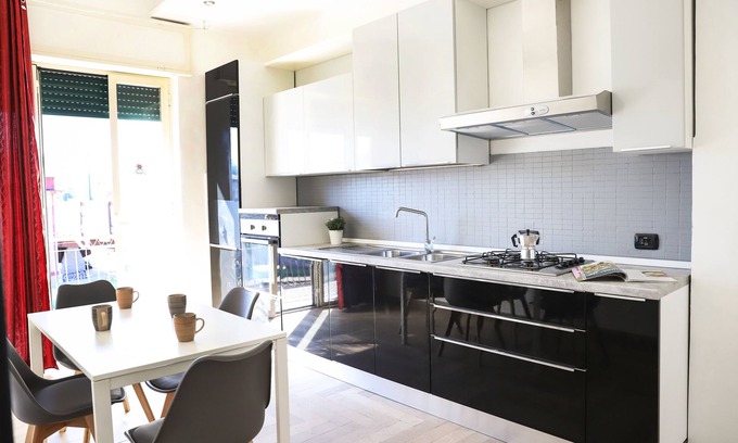 Naples Apartment | La Casa di Partenope by Wonderful Italy