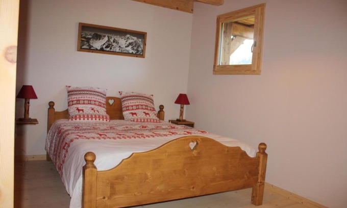 Abondance Bed & Breakfast | La Case