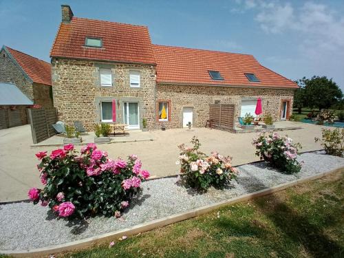 Bacilly House | La Ferme d' Emerentine