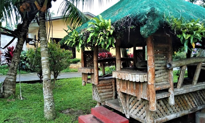 Tagaytay House | La Gracia Apartelle Tagaytay