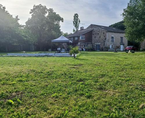 Aiguillon House | La Lézardiére