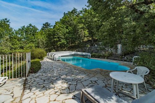 Cenac-et-Saint-Julien House | La Maison De Tine