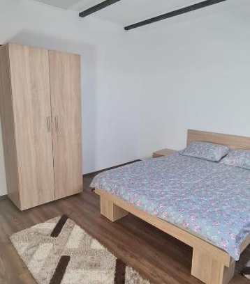 Fagaras House | LA OVI