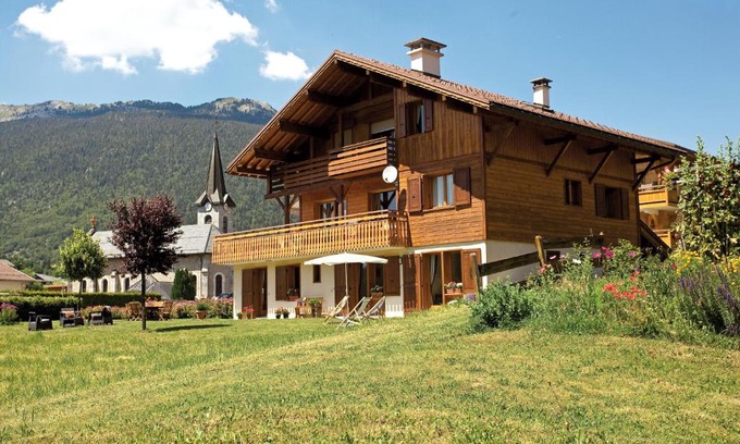 Saint-Jean-de-Sixt Bed & Breakfast | La Passerelle chambre au calme proche la Clusaz et Grand Bornand