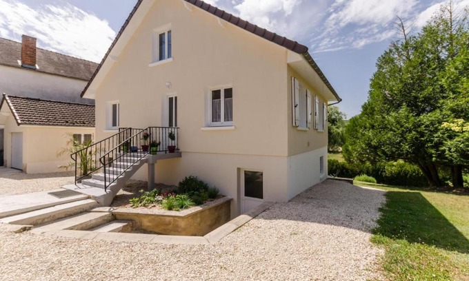 Landreville House | La rose d'henri