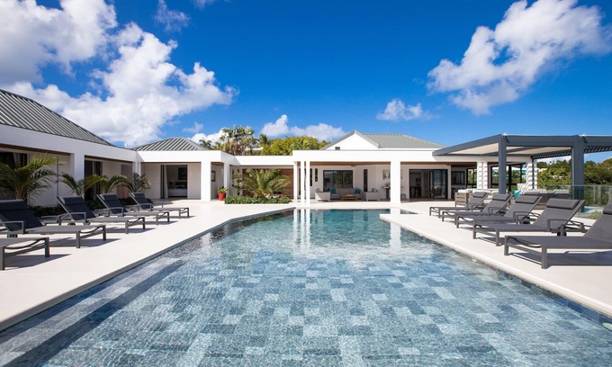 Nettle Bay Villa | La Siesta (3/5 Rooms)