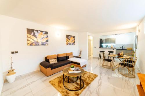 Schoelcher Apartment | La Suite Golden