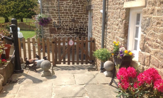 Buais-les-Monts Bed & Breakfast | La Ville - Les Petits Champs