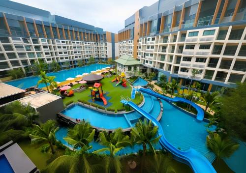 Na Kluea Hotel | Laguna beach resort 2 by Lita