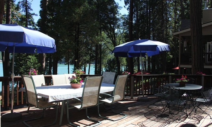 Wishon Cabin | Lake Front Cabin with Boat Slip- Beautiful Bass Lake