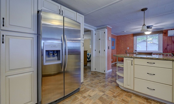 Gilmanton House | Lake Front Home on Shellcamp