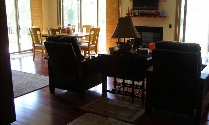 Lonergan House | Lake McConaughy home, One King, Three Queen size beds, Dish TV, and WIFI.