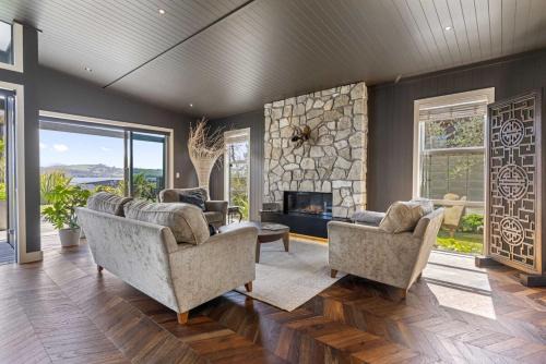 Rainbow Point House | Lake View Lodge