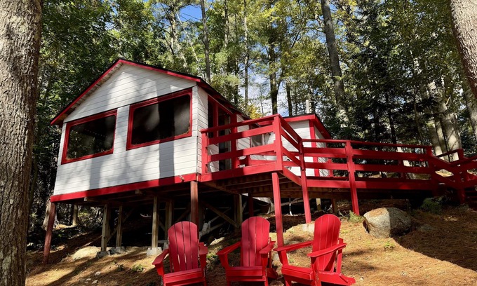 Orland Cabin | Lakefront Lobster Tiny Cabin @ Getogether Stays