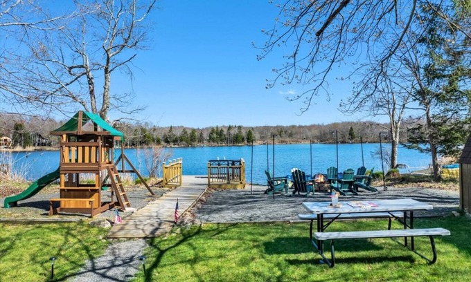 Tobyhanna Cottage | Lakefront Retreat | Hot Tub, Fire Pit & Private Beach