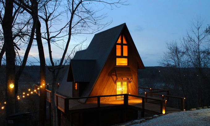 Springdale Cabin | π Lakeview Haven π A-Frame Treehouse Beaver Lake