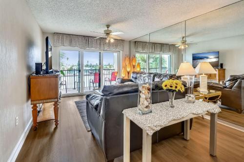Sunset Beach House | Land's End 3-305 Bay Front - Premier