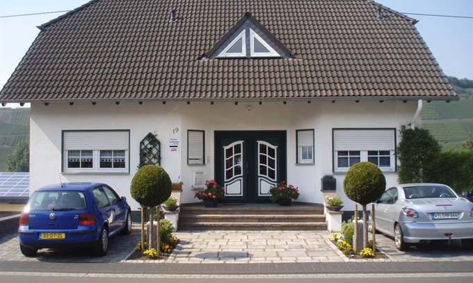 Brauneberg Bed & Breakfast | Landhaus Martina - Holiday apartment in Landhaus Martina