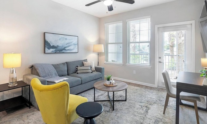 Land O' Lakes Apartment | Landing | Amazing 1BD, Gym, Clubhouse