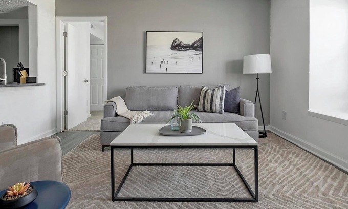 Winston - Salem Apartment | Landing at Northcliffe Forest - 2 Bedrooms in N.