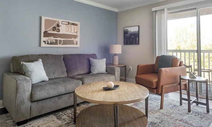 Eureka Apartment | Landing | Beautiful 2BD, Pool, Clubhouse