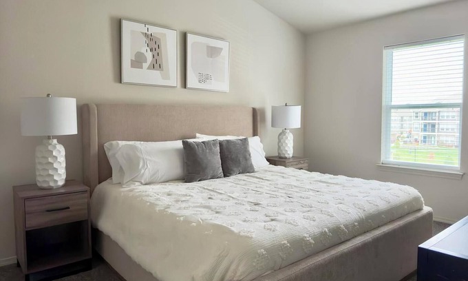 Belton Apartment | Landing | Incredible 1BD, Clubhouse, Pool