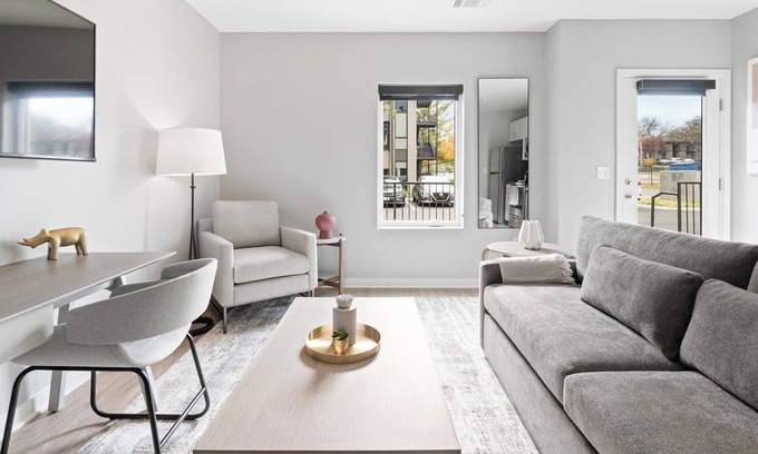 Nashville Apartment | Landing | Spectacular 1BD, Courtyard, Gym