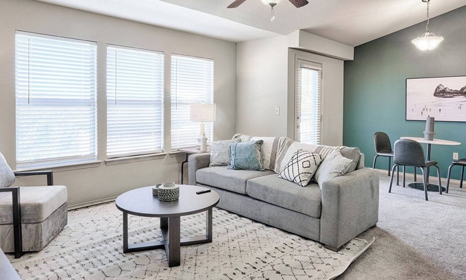 Jenks Apartment | Landing | Stunning 1BD, Courtyard, Gym