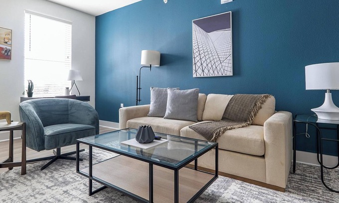 Austin Apartment | Landing | Stylish 1BD, Pool, Gym