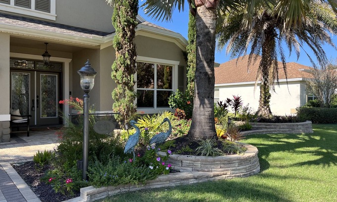 Bonita House | Large 3 bdm home close to Lake Sumpter pet friendly golf cart and WIFi included