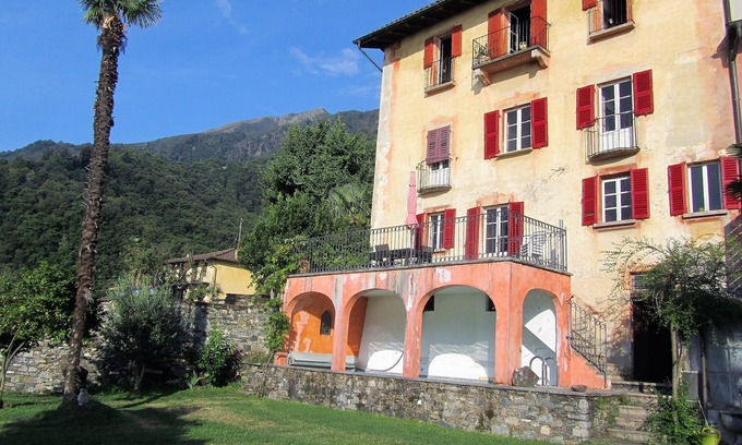 Brissago Apartment | Large Flat in Villa in superb Location with Garden & Pool